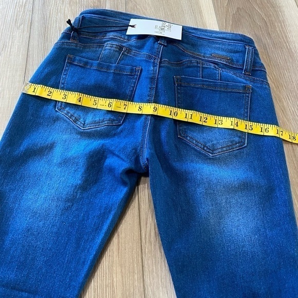 Brand NEW Always Friday Skinny Jeans - Picture 7 of 11